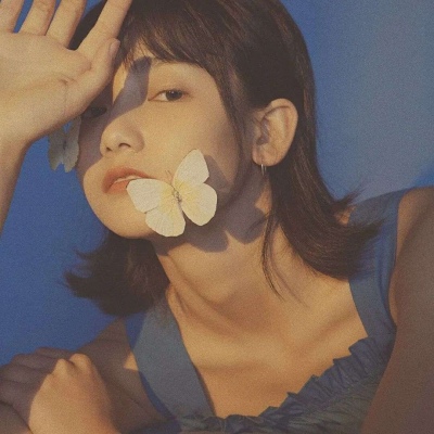 四组三人闺蜜头像“慢慢来，谁不是翻山越岭去爱。”