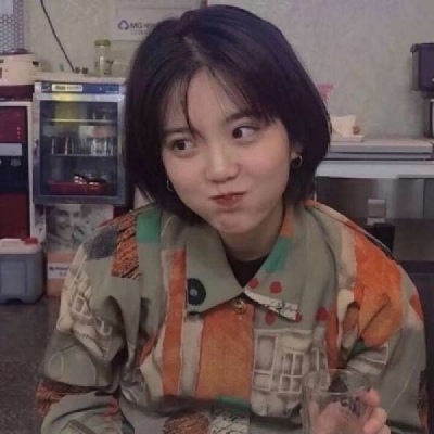 微微日系呐/近脸女头/可可爱爱(⑉°з°)-♡