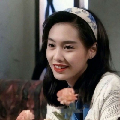 柒悦♡＂ 眉是他人山 目是他人河​​​​ ​​​​＂ ​​​