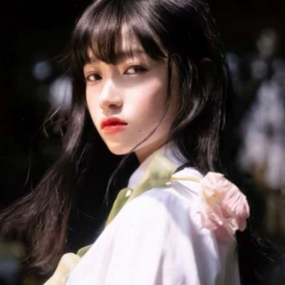 复古小清晰女生头像