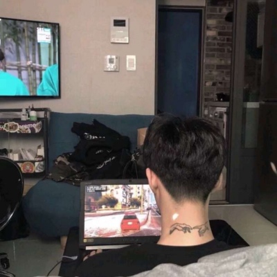 那些你很冒险的梦  我陪你去疯    拿图点赞！谢谢支持!