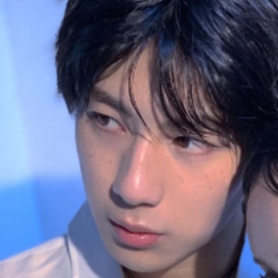 情侣头像：有的人道歉只是为了继续犯错