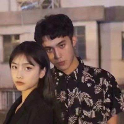 真人情侣头像