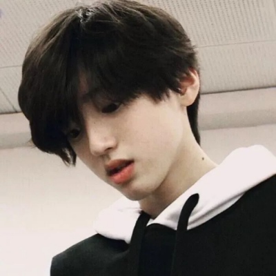 男生头像||“告诉桃花，不必开了”