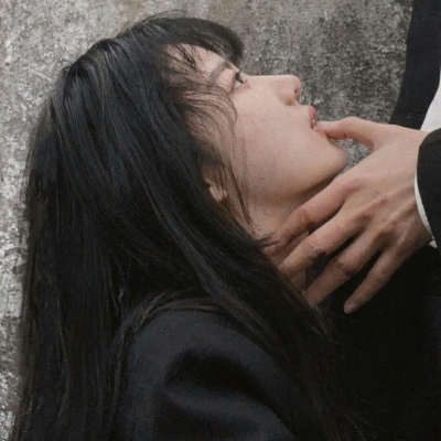 一对两张真人情侣恩爱头像