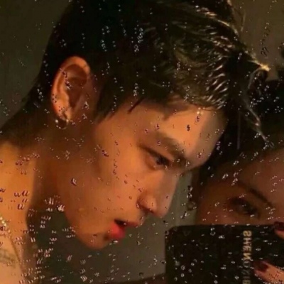 一对两张ins风格情头/   我爱你 像风吹了八万里