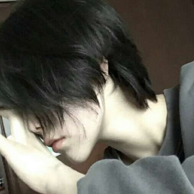 自喜男头/给自己买花 陪自己长大