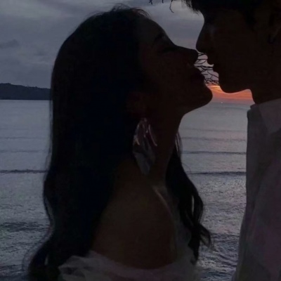 满怀热情  奔赴下一场山河.图片源自网络.侵删.