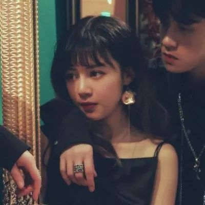 宋歌 真人情侣头像 爱的人，要干干净净的放在心尖上