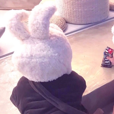 玖染/可爱萌娃优质情头   这世上到底有没有人偷偷琢磨着爱我啊