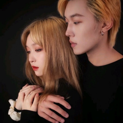 苏瓷:成熟个性情头（一对两张 唯美 成熟 情头 个性）