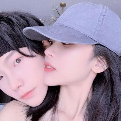 宋知意/魅力混网时尚恩爱真人情头一对两张  爱你不是两三天