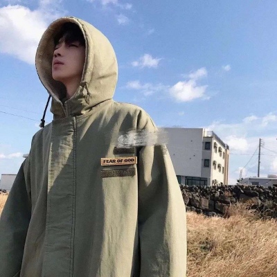 男生头像 | 你听不懂我的网易云。