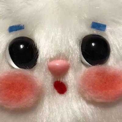 鹤卿.  沙雕部位情侣头像。