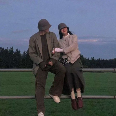 婚纱一对两张时尚情侣头像     宋原