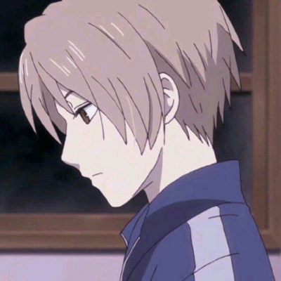 动漫帅气男生成熟头像