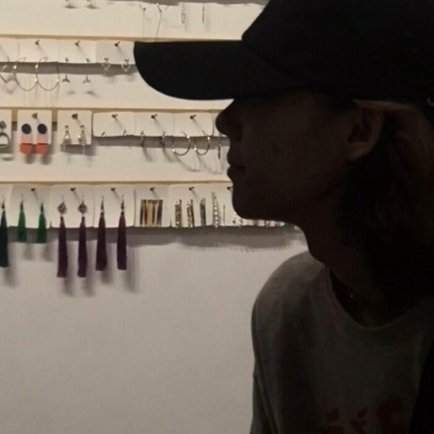 <高冷玩网男生头像>在人海里爱你 是最好的距离