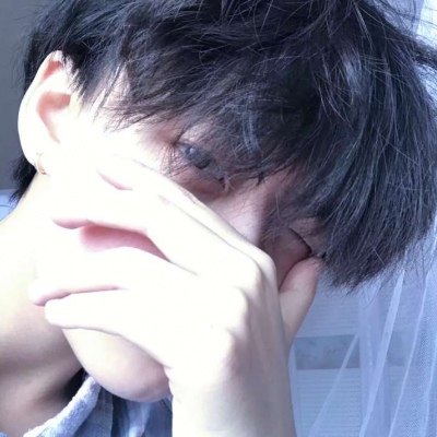 帅气超酷成熟干净男生头像