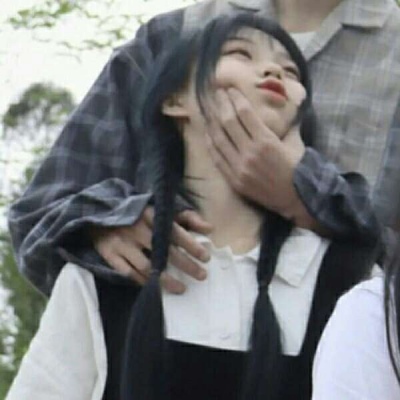 情侣头像/不知什么时候开始,我已学会依赖你。