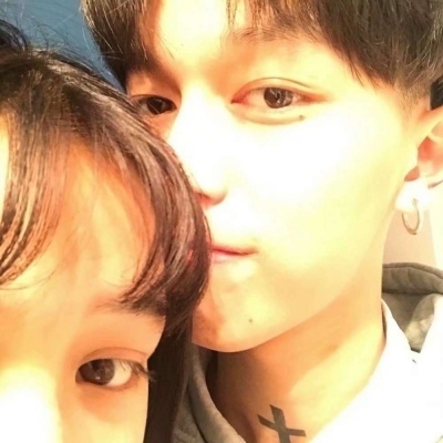 炒极好康滴情侣头像o?