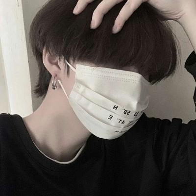 夏子衿/帅气男生炫酷头像.