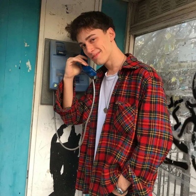 高质量男头☀️祝大家都能找到自己的意中人。