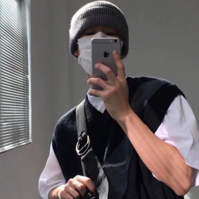 沫兮 超酷男生高冷成熟真人头像