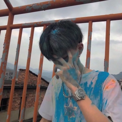 泽野／霸气男生头像／最想说 我能否牵你的手