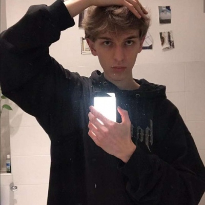 超好看的男生头像