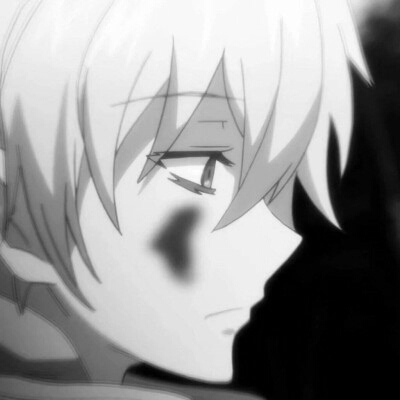 我差点死在那个你有新欢的夜里