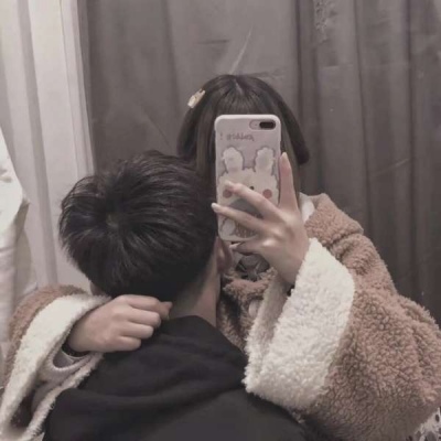 嘻嘻，你们哒瑜瑜给你们更新情侣头像啦?关注我叭❤️爱你们U✨