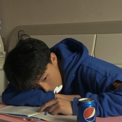 别总是让我一个人诉说