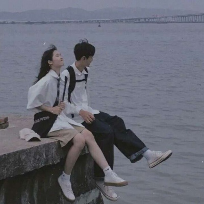 陈情｜双人情侣头像 无文案.