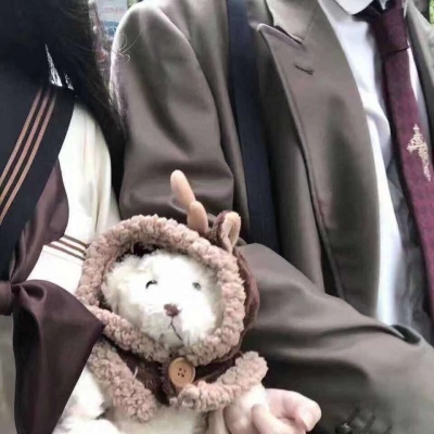 真人情头 如果你们想让我发什么头像就在评论里和我说奥