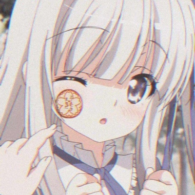 动漫女头（二）所愛隔山海山海不可平