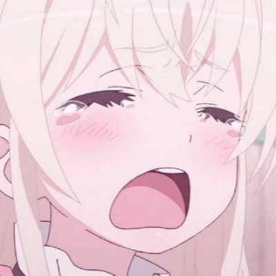 一对两张的可爱调皮的动漫闺密头像